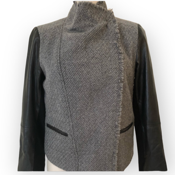 Vince Boucle Scuba Jacket with Leather Sleeves Size XS - Picture 5 of 10